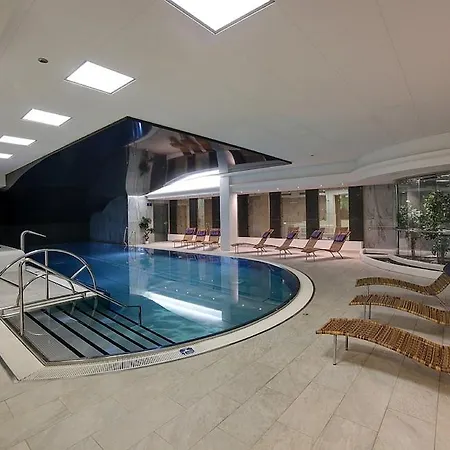 Thermal Hotel