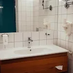 Thermal فندق كارلوفي فاري