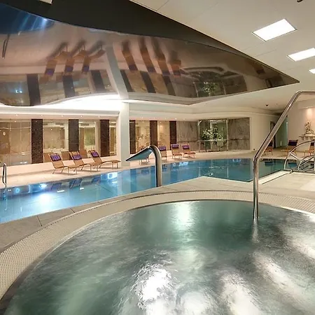 Thermal Hotel